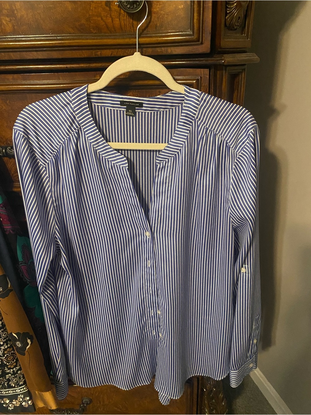 Ann Taylor blue white striped tunic blouse